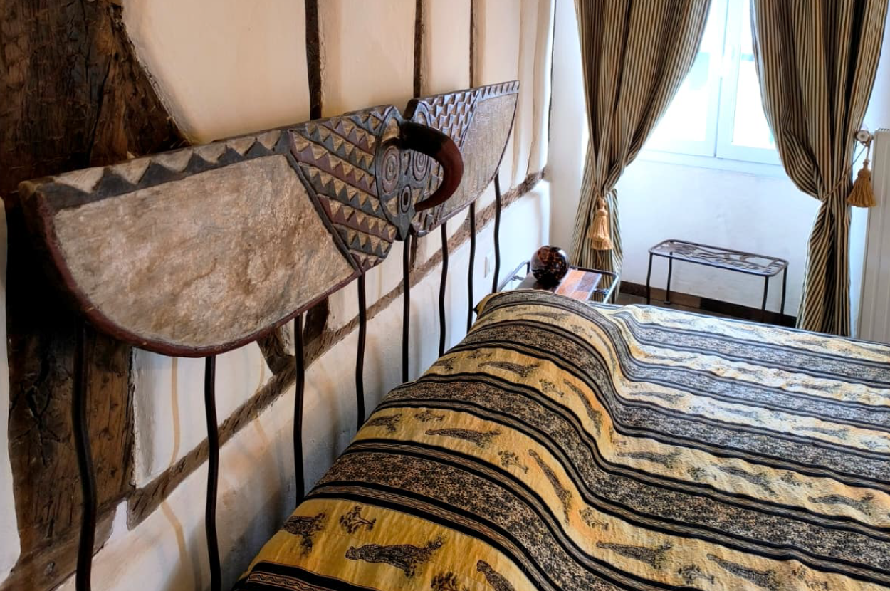 Dormir au centre ville Oloron, Dormir au centre ville Pyrénées béarnaises, Hôtel Oloron, Hôtel Pyrénées béarnaises, Meilleur hôtel Oloron, Meilleur hôtel Pyrénées béarnaises, Nuit insolite Oloron, Nuit insolite Pyrénées béarnaises, Suite business Oloron, Suite business Pyrénées béarnaises