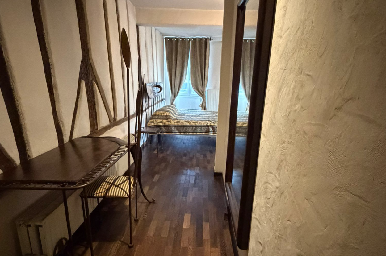 Dormir au centre ville Oloron, Dormir au centre ville Pyrénées béarnaises, Hôtel Oloron, Hôtel Pyrénées béarnaises, Meilleur hôtel Oloron, Meilleur hôtel Pyrénées béarnaises, Nuit insolite Oloron, Nuit insolite Pyrénées béarnaises, Suite business Oloron, Suite business Pyrénées béarnaises